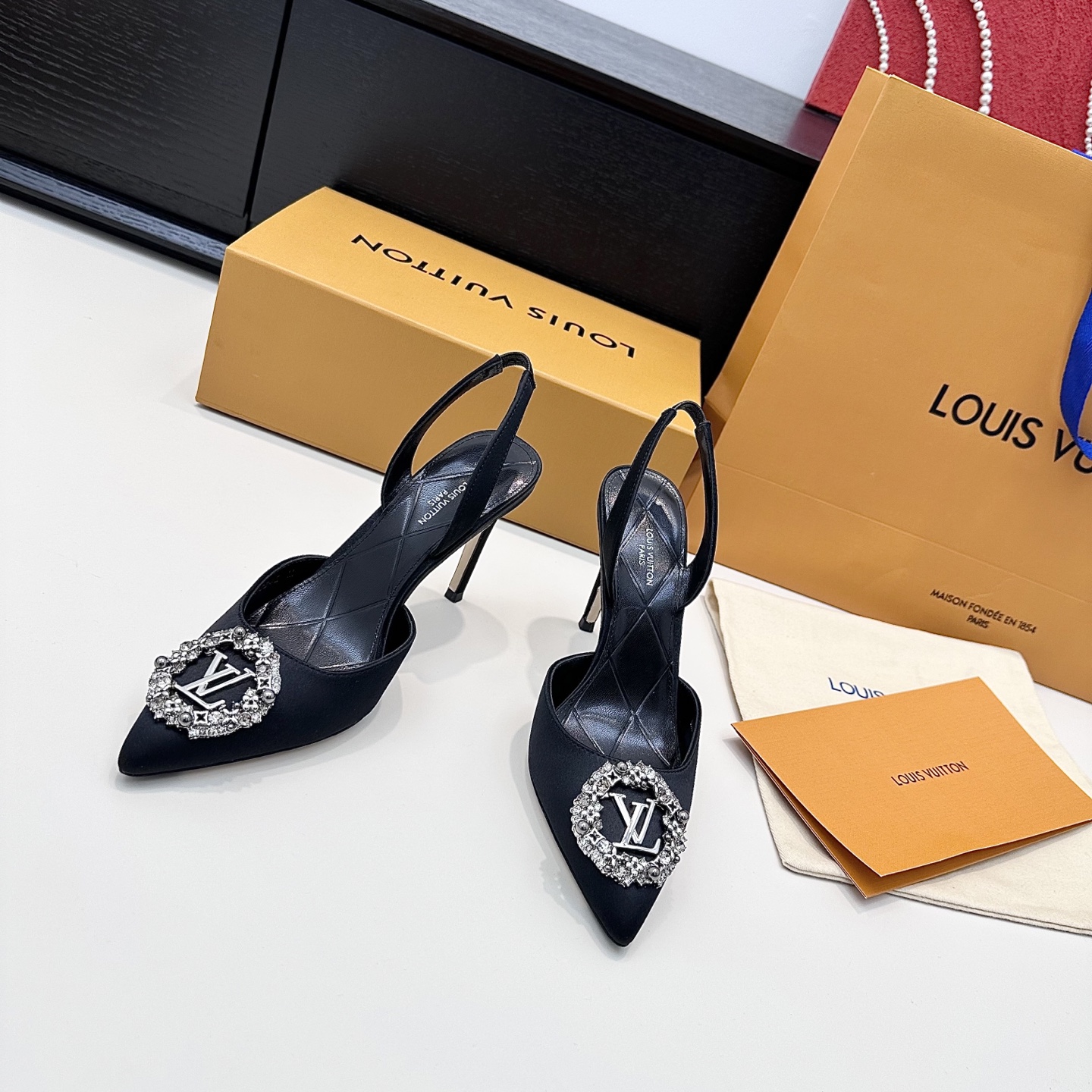 Women's high heels